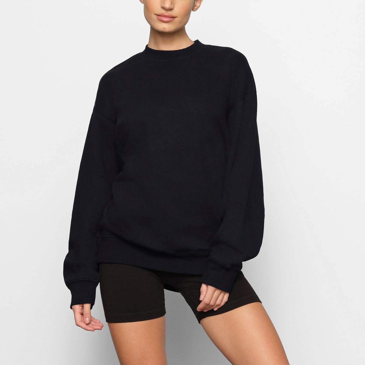 SKIMS Boyfriend Fleece Crew Neck Pullover Onyx | DZ7183596