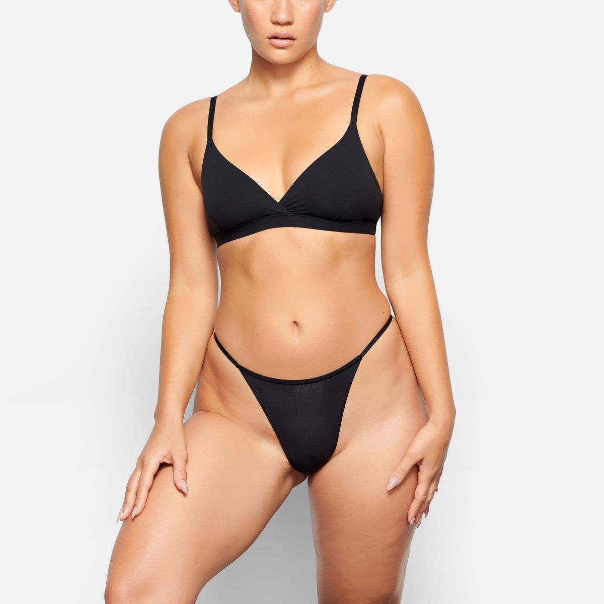 SKIMS Fits Everybody String Bikini Onyx | LP4256917