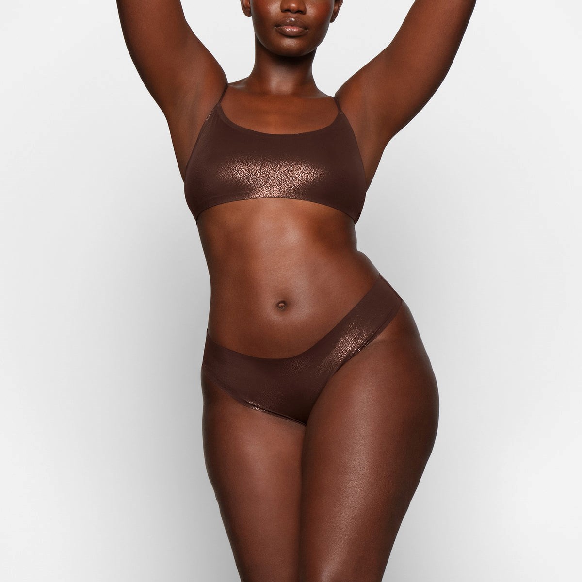 SKIMS Naked Shine Bikini Cocoa | UW7835109