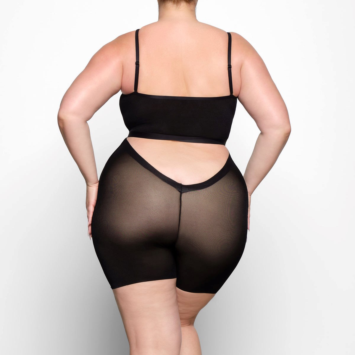 SKIMS Sheer Sculpt Low Back Korta Onyx | SB7628195