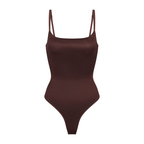 SKIMS Barely There Scoop Bodysuit Cocoa | GT2904685